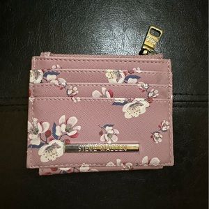Steve Madden Mauve Floral Card Holder